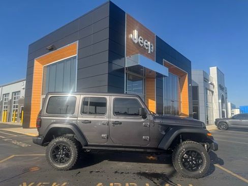 Used 2021 Jeep Wrangler Unlimited Sport AWD/4WD image 1