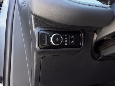 New 2026 Ford Explorer Active w/ Active Comfort Package RWD image 61