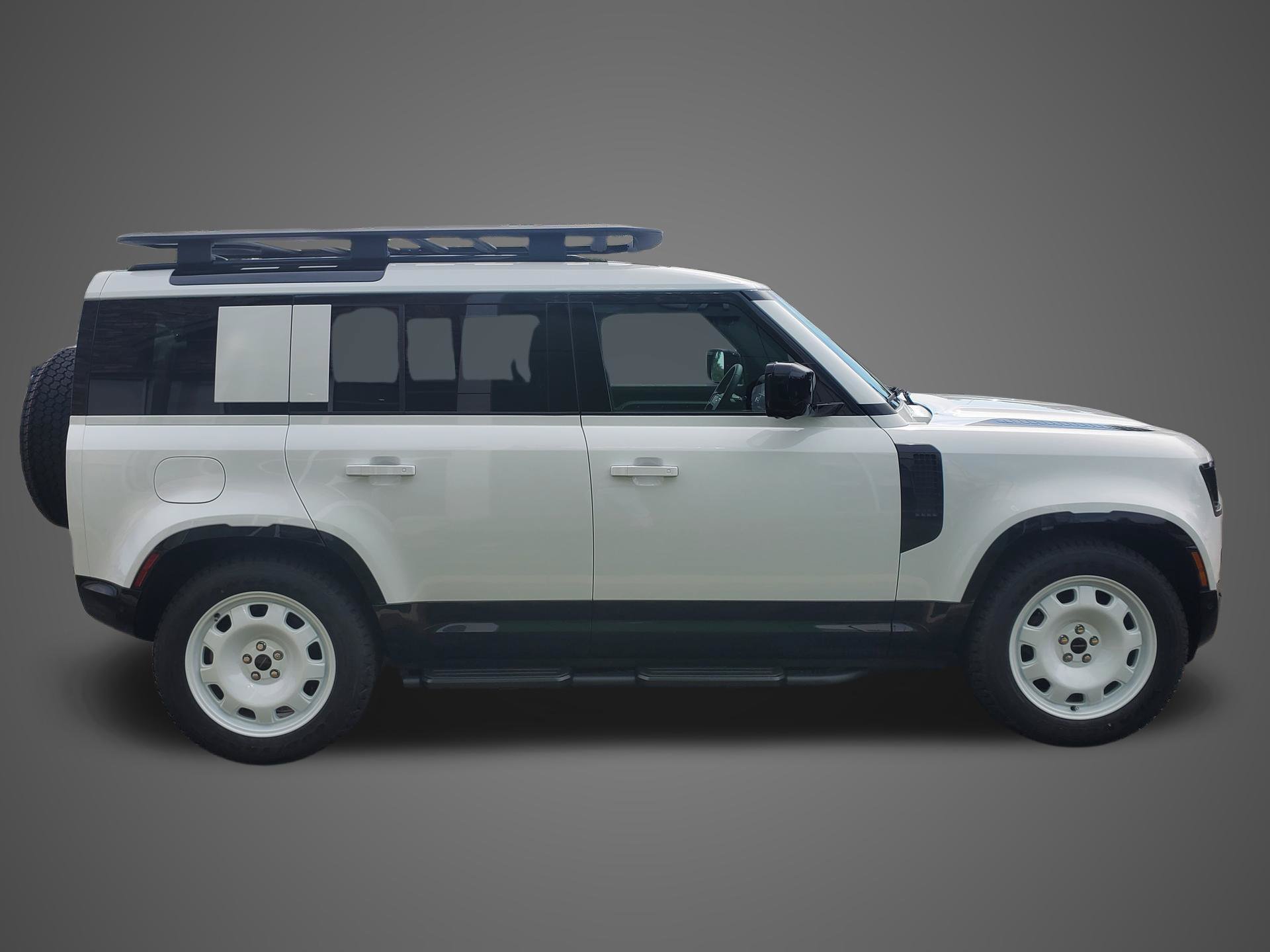 New 2026 Land Rover Defender 110 X-Dynamic SE AWD/4WD image 4