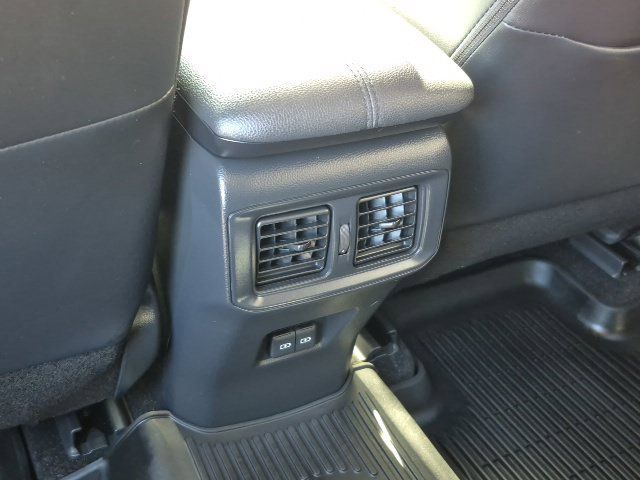 Used 2023 Toyota RAV4 XLE Premium AWD/4WD image 15