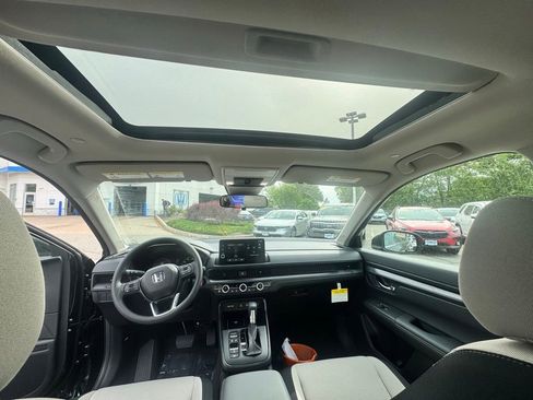 New 2026 Honda CR-V EX image 12