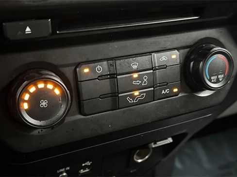 Used 2015 Ford F150 XL w/ Equipment Group 101A Mid image 28