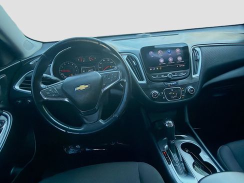 Used 2020 Chevrolet Malibu RS image 20