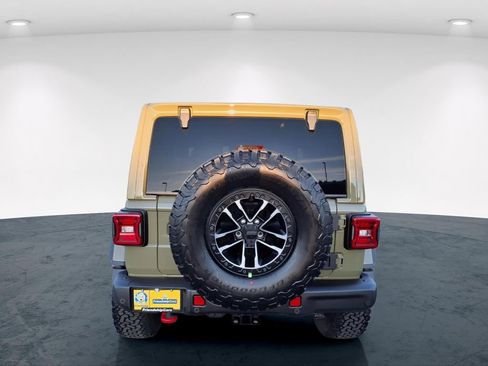 New 2026 Jeep Wrangler Rubicon AWD/4WD image 8