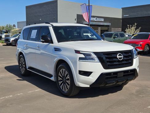 Used 2023 Nissan Armada SL w/ Midnight Edition Package RWD image 7