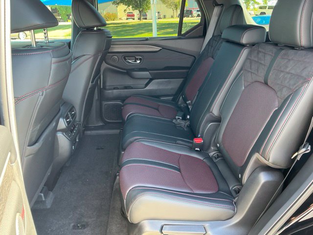 New 2026 Honda Pilot Black Edition image 10