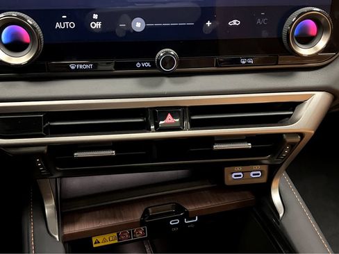 Certified 2026 Lexus RX 350 Premium AWD/4WD image 17