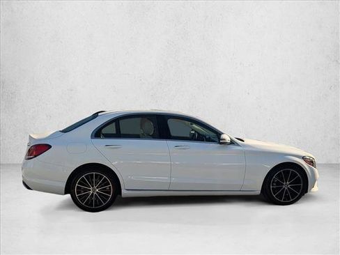 Used 2021 Mercedes-Benz C 300 Sedan image 4