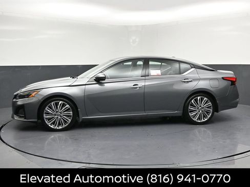 Certified 2025 Nissan Altima 2.5 SL FWD image 2