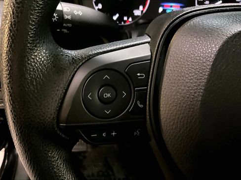 Used 2023 Toyota Corolla LE image 22