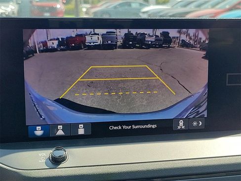 Used 2023 Honda Accord Sport image 9