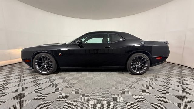 Used 2023 Dodge Challenger R/T Scat Pack RWD image 6