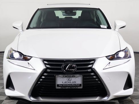 Used 2017 Lexus IS 200t RWD image 2
