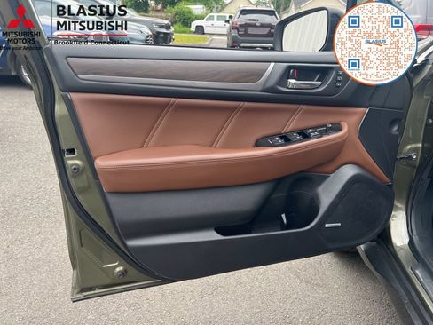 Used 2019 Subaru Outback 2.5i Touring AWD/4WD image 20