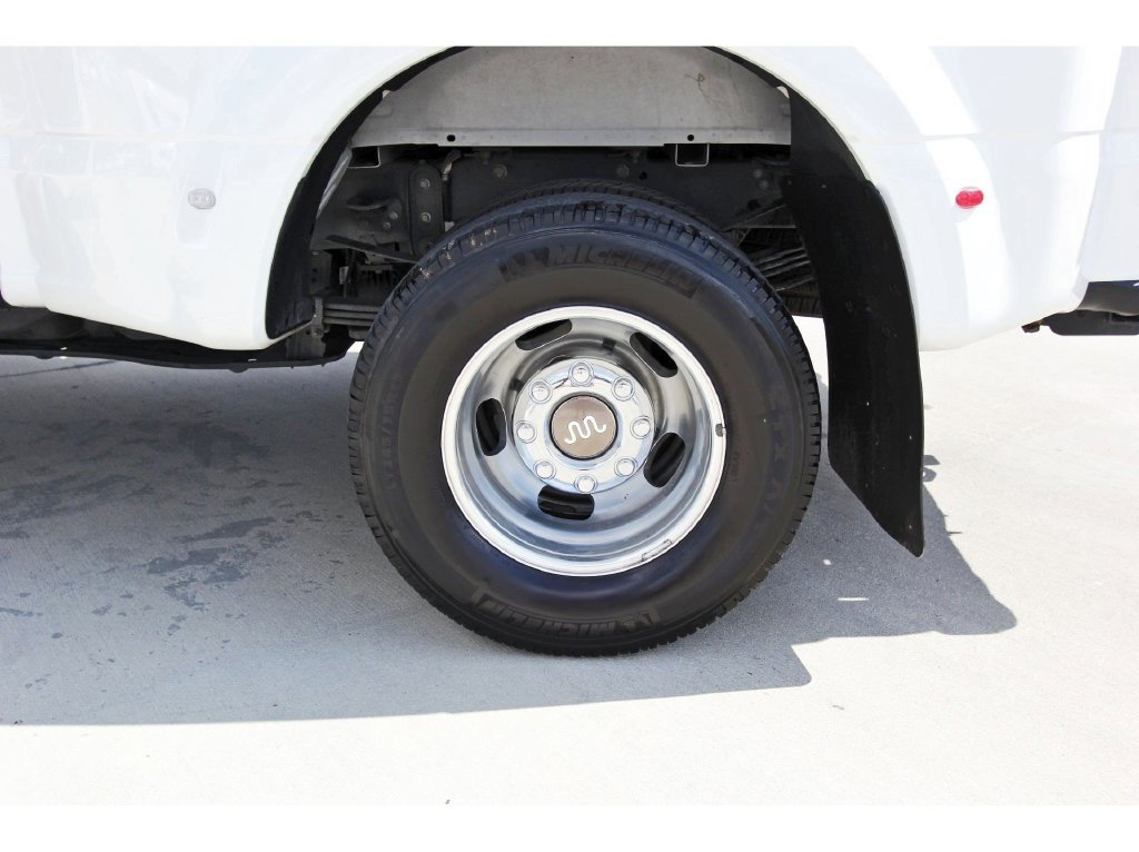 Used 2024 Ford F350 King Ranch w/ Chrome Package AWD/4WD image 40