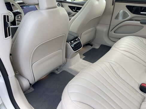 Certified 2023 Mercedes-Benz EQS 450+ 4MATIC Sedan image 19
