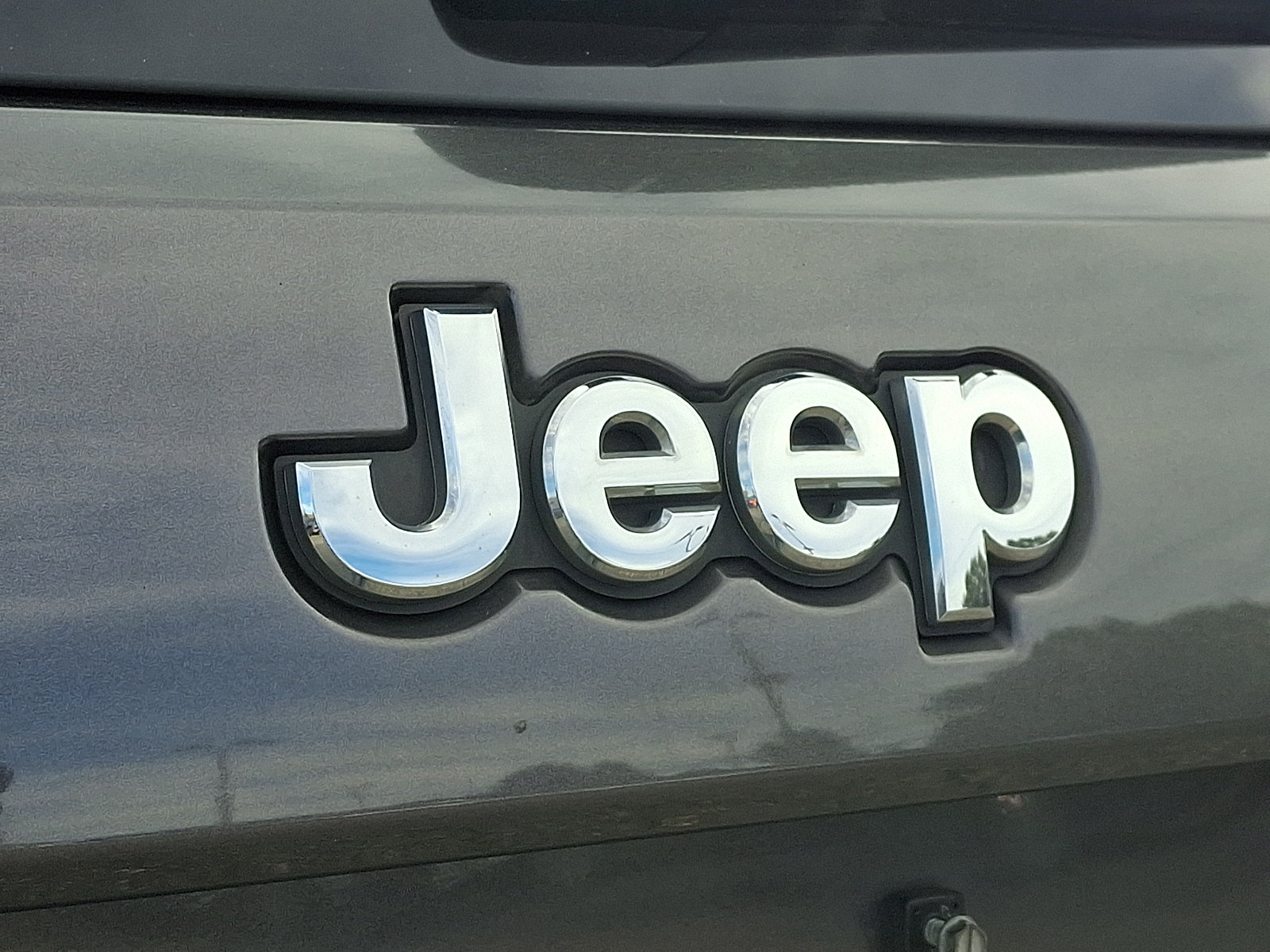 Used 2015 Jeep Grand Cherokee Laredo w/ Quick Order Package 23E AWD/4WD image 30