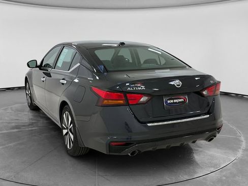 Used 2021 Nissan Altima 2.5 SL FWD image 5