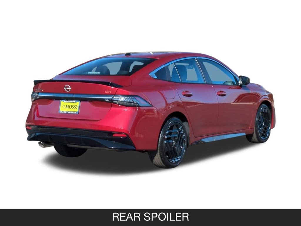 New 2026 Nissan Sentra SR w/ Floor Mat Package FWD image 9