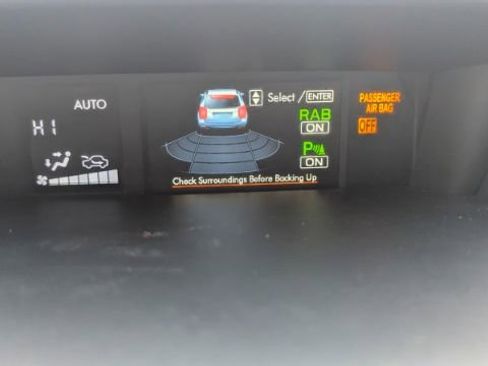 Used 2017 Subaru Forester 2.5i Touring image 41