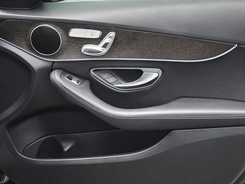 Used 2020 Mercedes-Benz C 300 Sedan image 30