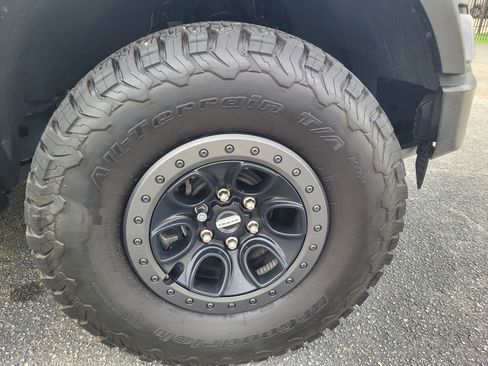 Used 2023 Ford F150 Raptor w/ Raptor Carbon Fiber Package image 7