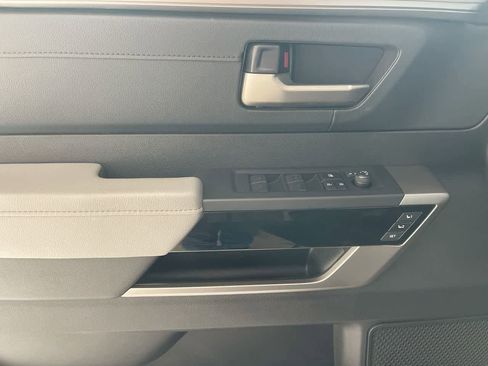 Used 2023 Toyota Tundra Limited image 13