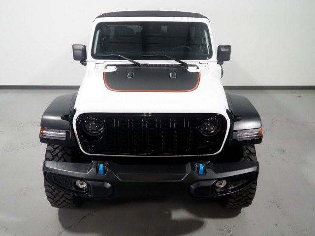 Used 2024 Jeep Wrangler 4xe AWD/4WD image 10