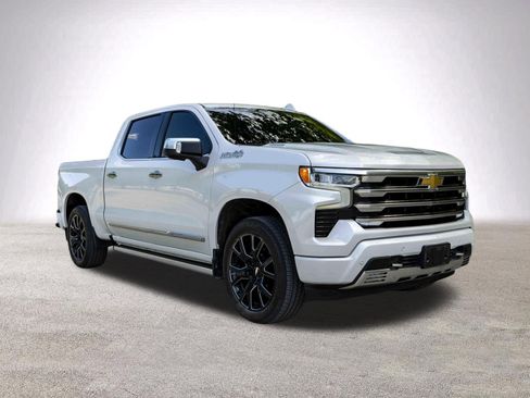 Used 2023 Chevrolet Silverado 1500 High Country image 2