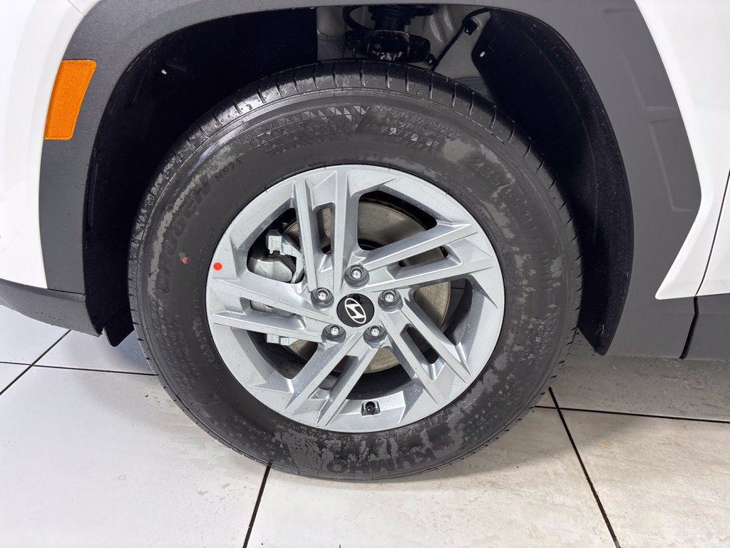 New 2026 Hyundai Tucson SE FWD image 9