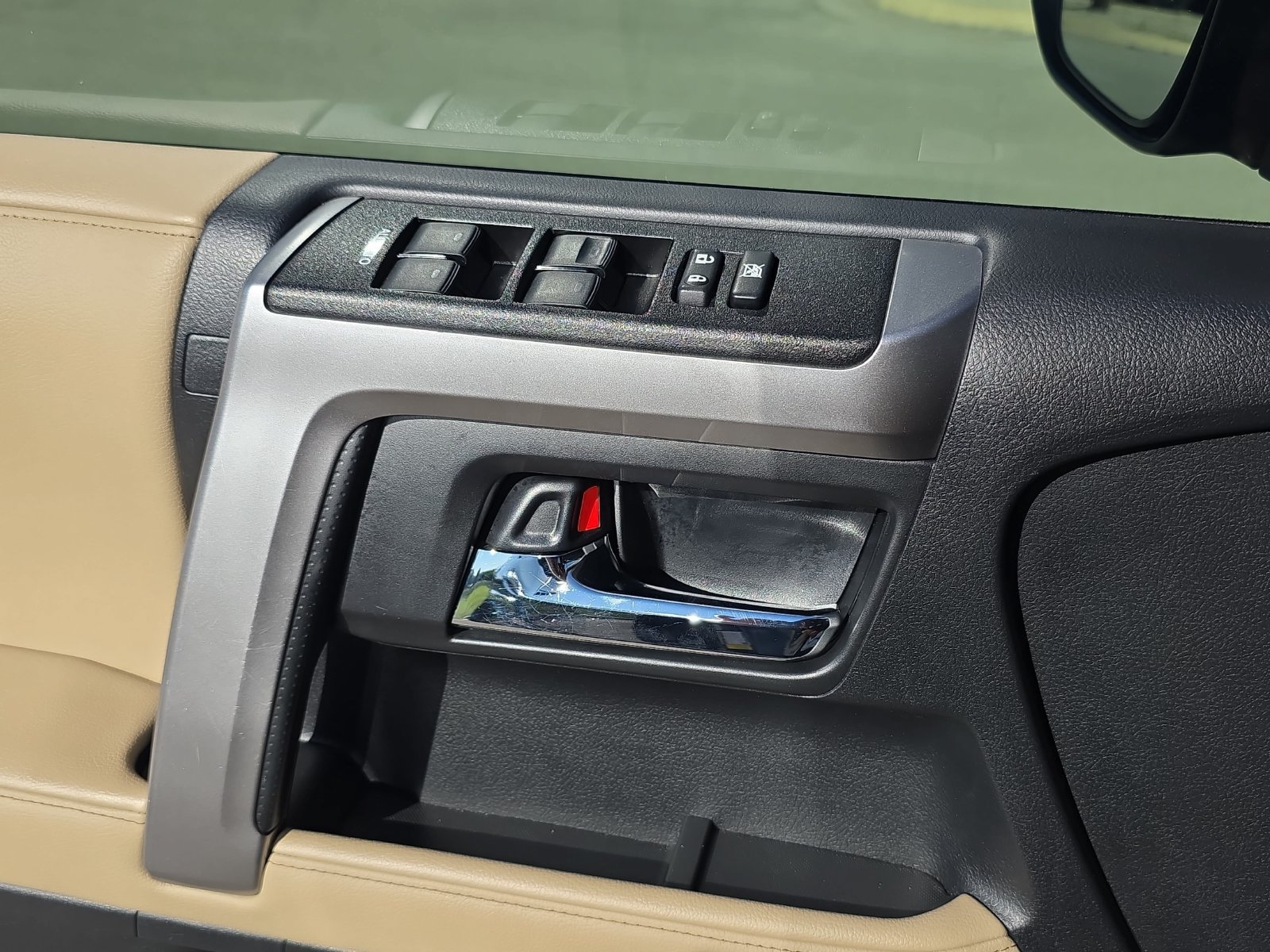 Used 2024 Toyota 4Runner Limited RWD image 25
