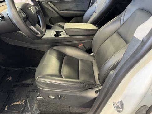Used 2023 Tesla Model Y Long Range AWD/4WD image 10