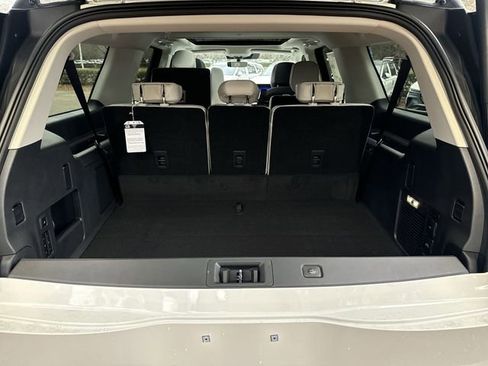 New 2025 Lincoln Navigator L Reserve image 25