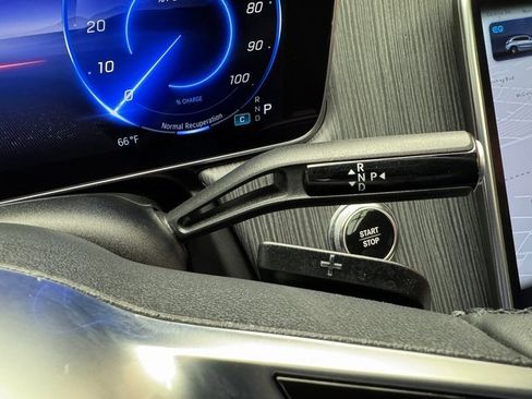 Certified 2024 Mercedes-Benz EQE 350+ 4MATIC SUV w/ Driver Assistance Package image 21