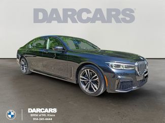 Used 2020 BMW 750i xDrive w/ M Sport Package AWD/4WD video 1