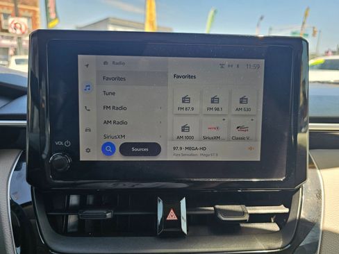 Used 2023 Toyota Corolla LE FWD image 21