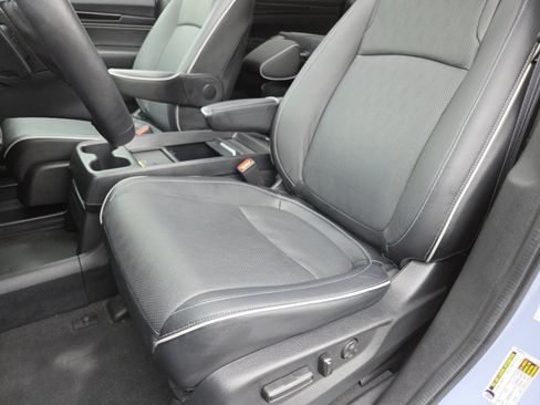 Certified 2024 Honda Odyssey Elite image 32