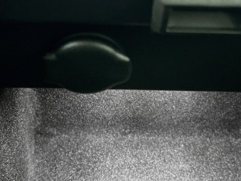 Used 2023 Tesla Model Y Long Range image 25