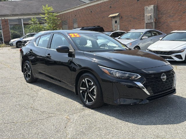 Used 2025 Nissan Sentra SV w/ Trunk Package FWD image 15
