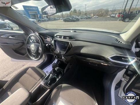 Used 2023 Chevrolet TrailBlazer LT w/ Convenience Package image 28