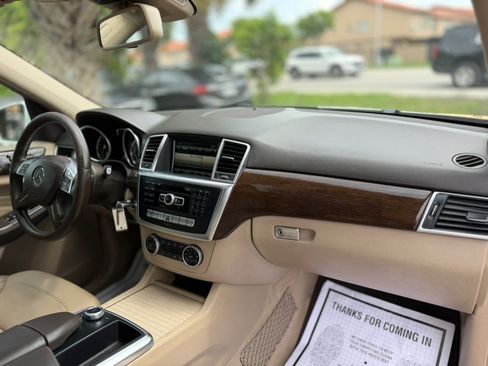 Used 2014 Mercedes-Benz ML 350 4MATIC image 43