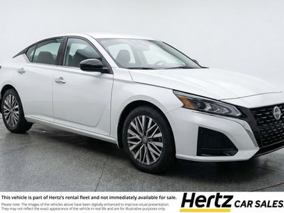 Used 2025 Nissan Altima 2.5 SV