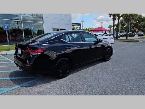 Used 2025 Nissan Sentra S image 29