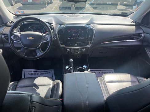 Used 2020 Chevrolet Traverse LT w/ LT Premium Package AWD/4WD image 22