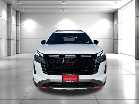 New 2026 Nissan Pathfinder Rock Creek w/ Rock Creek Premium Package AWD/4WD image 3
