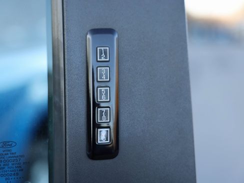 Certified 2020 Ford F150 XLT image 34