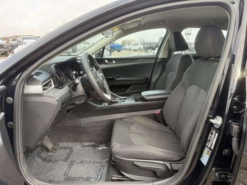 Used 2021 Kia K5 LXS image 10