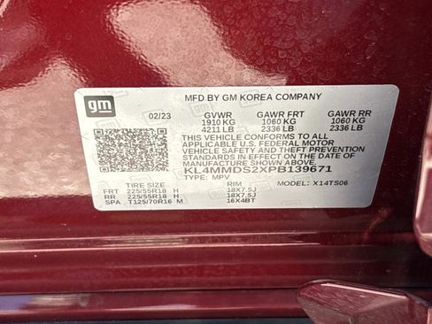 Used 2023 Buick Encore GX Select w/ Sport Touring Package FWD image 35