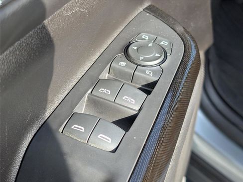 Used 2023 GMC Acadia AT4 w/ Technology Package AWD/4WD image 14