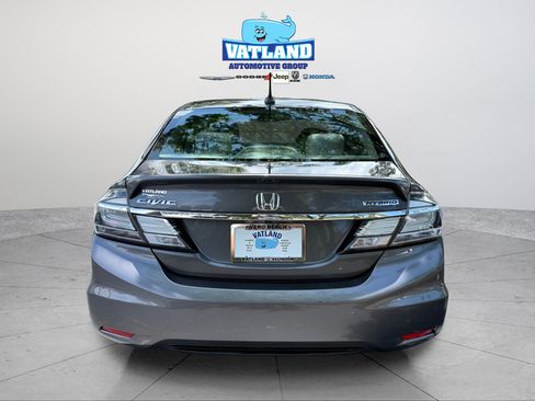 Used 2015 Honda Civic Hybrid Sedan image 4